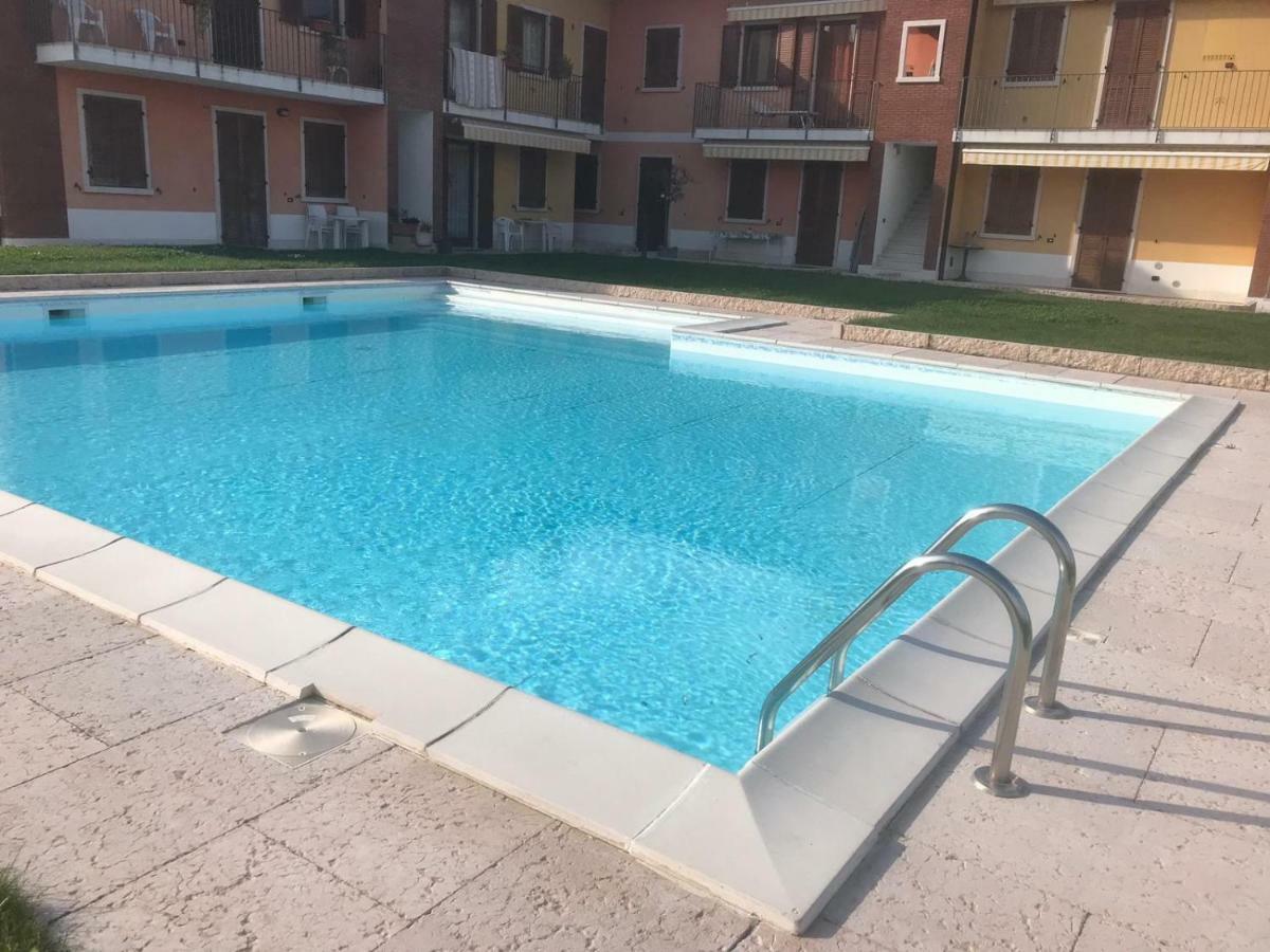 Magia Del Garda Apartment Кастельнуово-дель-Гарда Екстер'єр фото